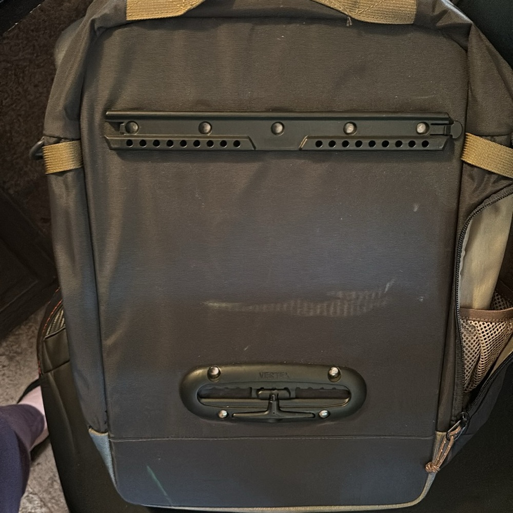 REI Bike Rear Rack Bag - Picture 3 of 3